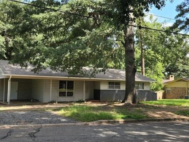 House for sale in Nacogdoches, Texas