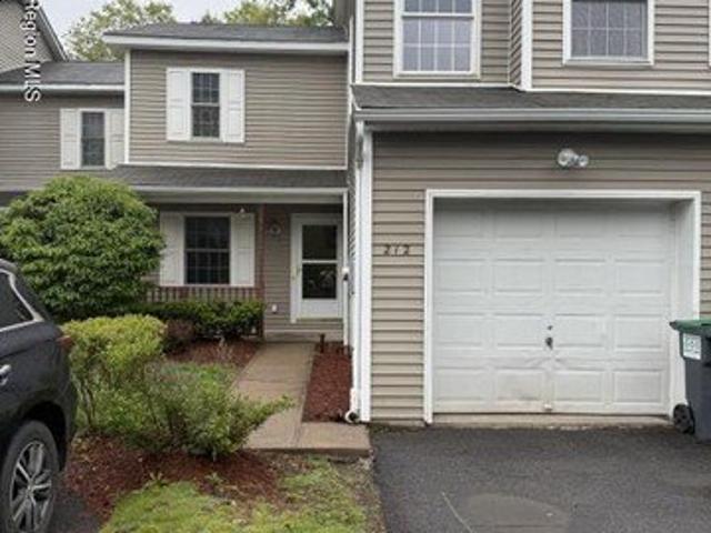 Townhouse for sale in Accord, New York