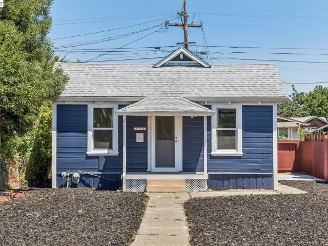 House for sale in Solano, California
