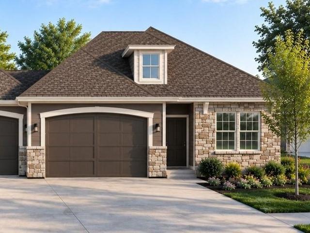Townhouse for sale in Raymore, Missouri