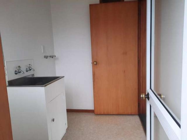Apartment for rent in Chaslands, Canterbury