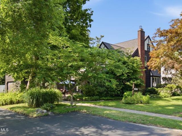 House for sale in Albany, New York