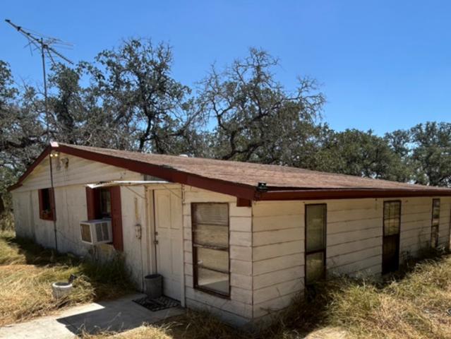 House for sale in Poteet, Texas