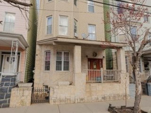 House for sale in Hudson, New Jersey