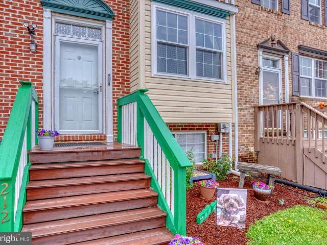Townhouse for sale in Elkton
