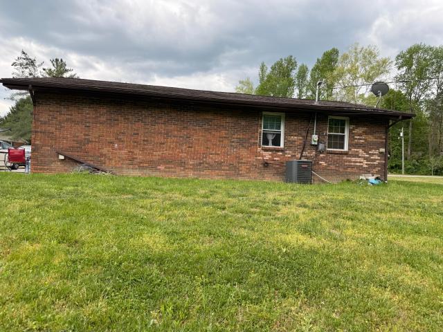 House for sale in Williamsburg, Kentucky