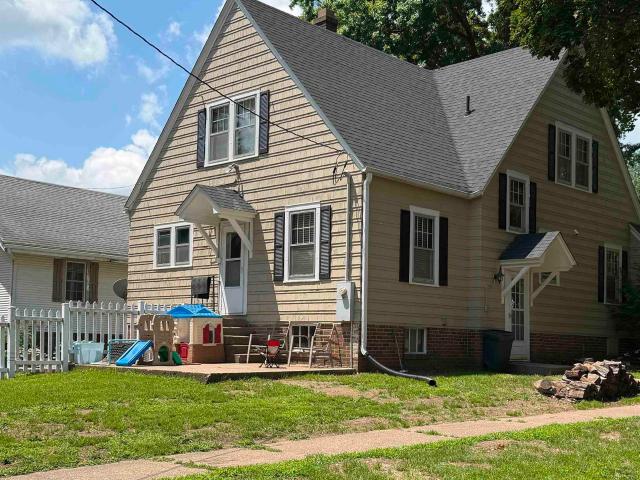 House for sale in Mahaska, Iowa