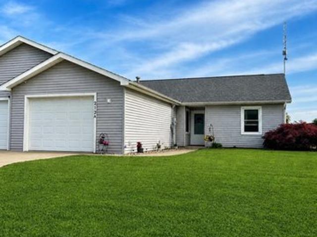 Condo for sale in Fremont, Indiana