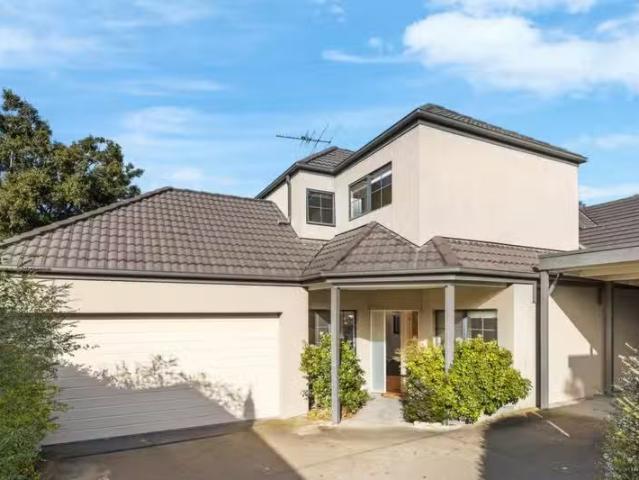 House for rent in Box Hill