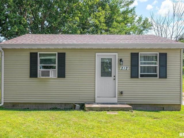 House for sale in Illinois