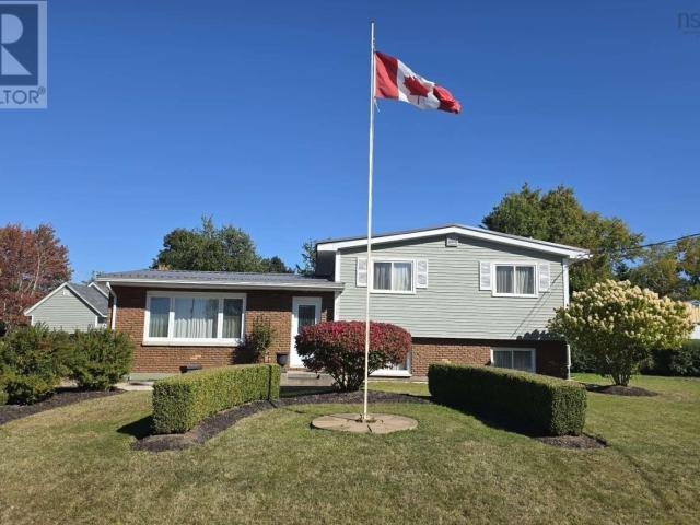 House for sale in Pictou, Nova Scotia