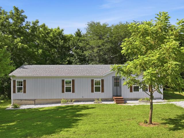House for sale in Clever, Missouri
