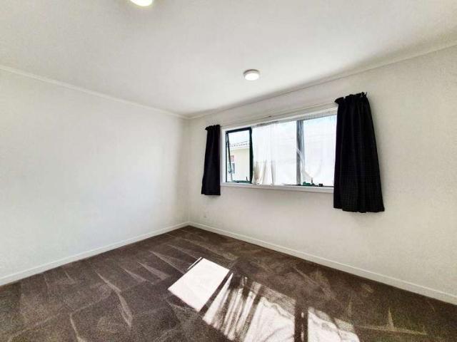 Apartment for rent in Hillsborough, Oroua County