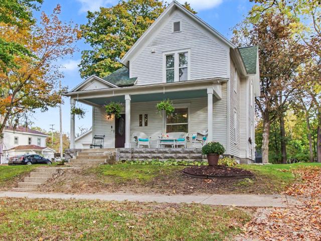 House for sale in Allegan, Allegan County