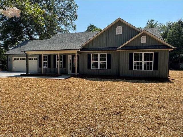 House for sale in East Bend, North Carolina