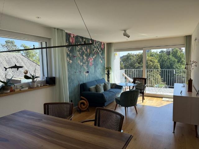 Apartment mieten in Einigen, Zürich