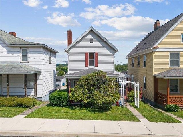 House for sale in Youngwood, Pennsylvania