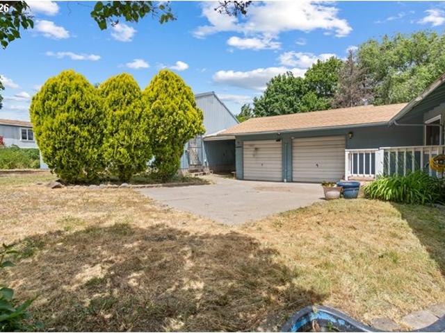 House for sale in Oregonia