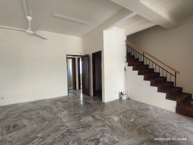 Terraced House for sale in Seri Kembangan