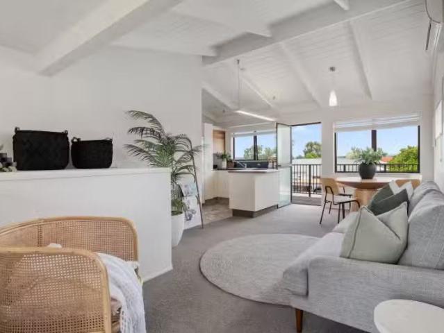 House for sale in Omokoroa, Bay Of Plenty