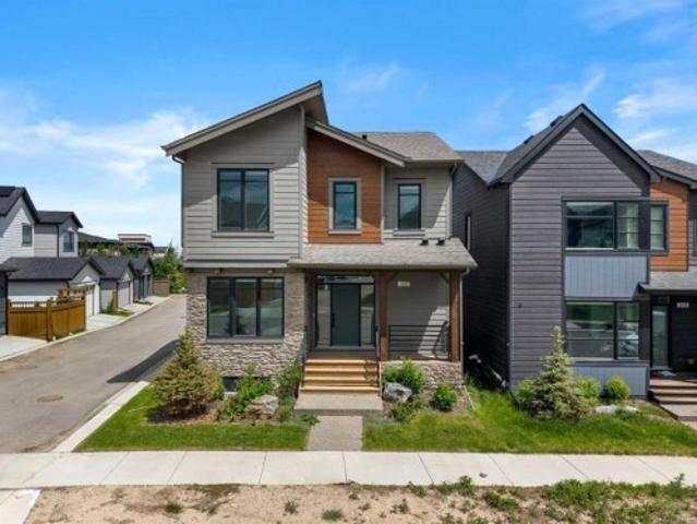 Condo for sale in Northwest, Alberta