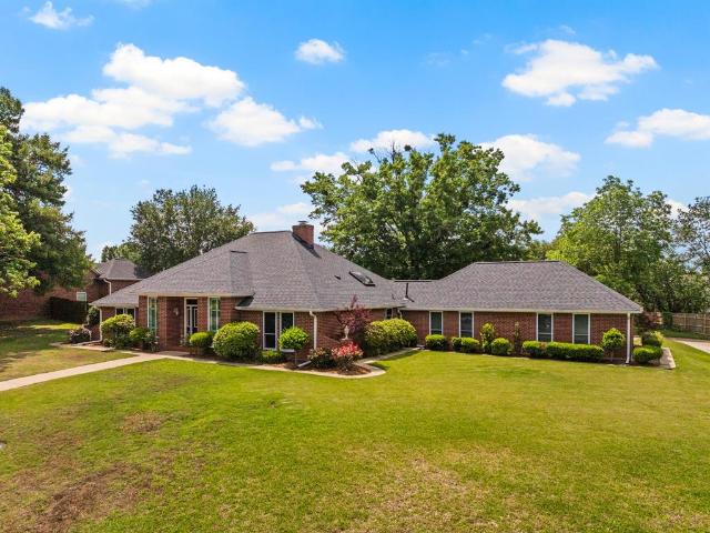 House for sale in Titus, Texas