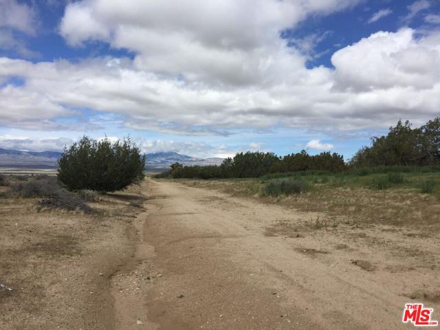 Land for sale in Lancaster, California