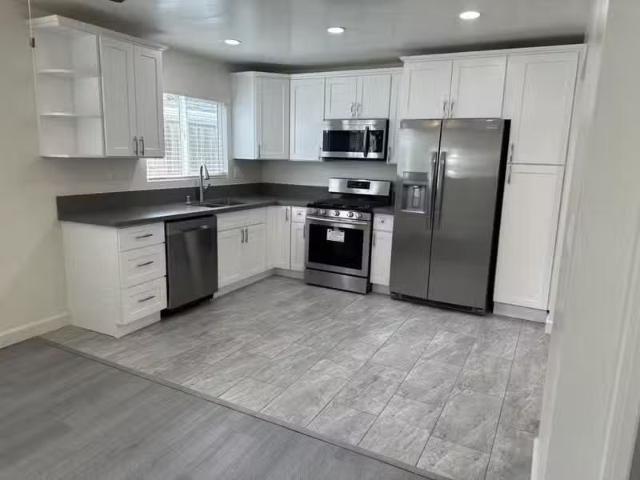 Condo for rent in Anaheim