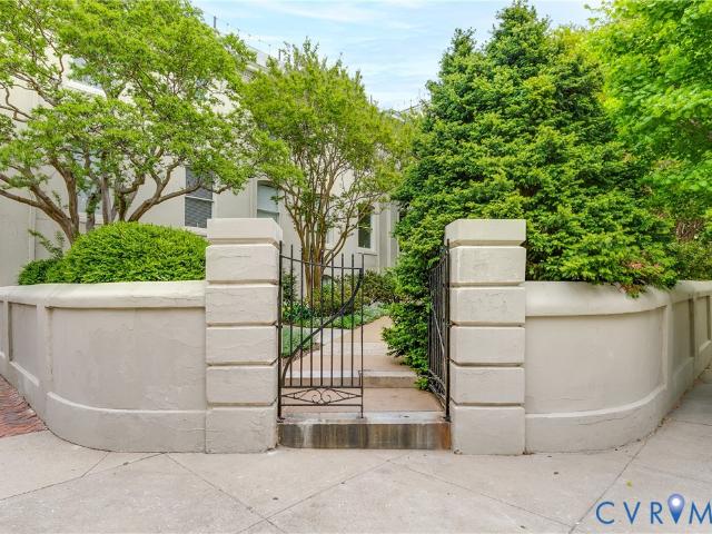 Condo for sale in Virginia