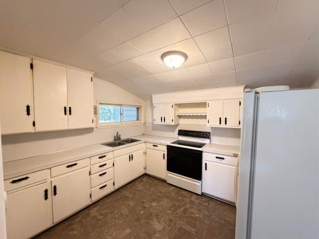 House for sale in St. Johns, Clinton County