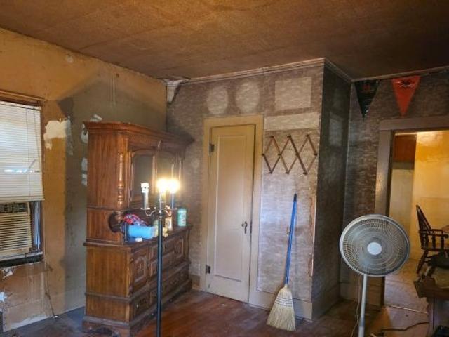 House for sale in Harrisburg, Illinois