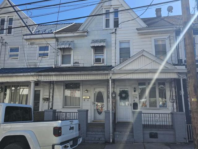 House for sale in Atlas, Mount Carmel Township