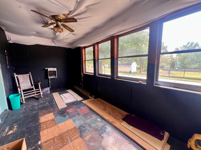 House for sale in Douglas, Illinois