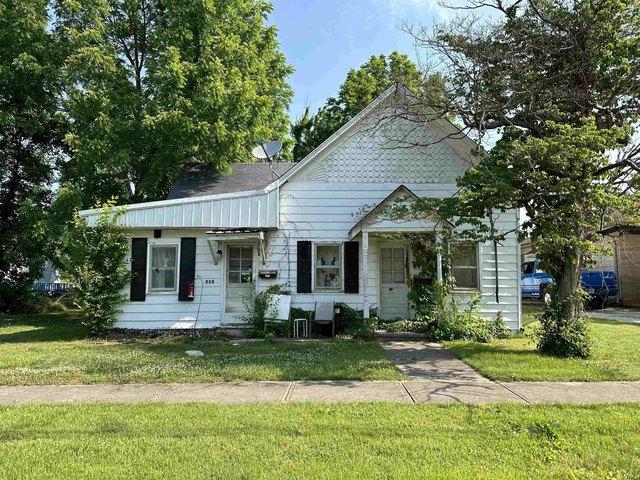 House for sale in Paoli, Indiana