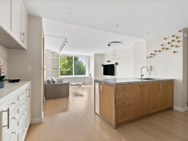 Condo for sale in Arverne, New York