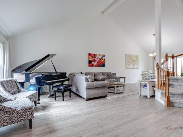 Property for rent in Buffalo Grove, Illinois