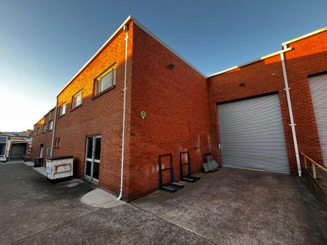 Warehouse for rent in St George, Sydney