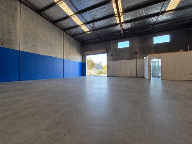 Warehouse for rent in Malaga, Western Australia