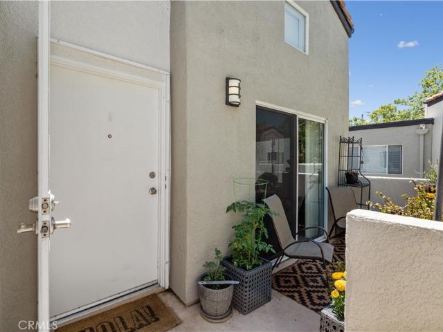 Condo for sale in Canyon Country, California