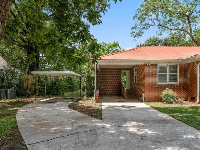 House for sale in Calera, Alabama