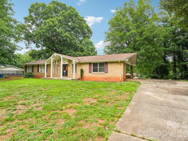 House for sale in Catawba, North Carolina