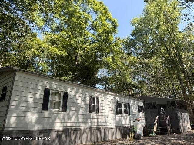 House for sale in Newfoundland, Pennsylvania
