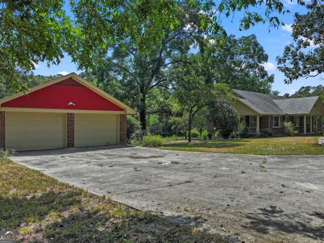 House for sale in Conyers, Georgia