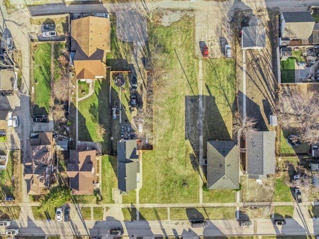 Land for sale in Great Lakes, Illinois