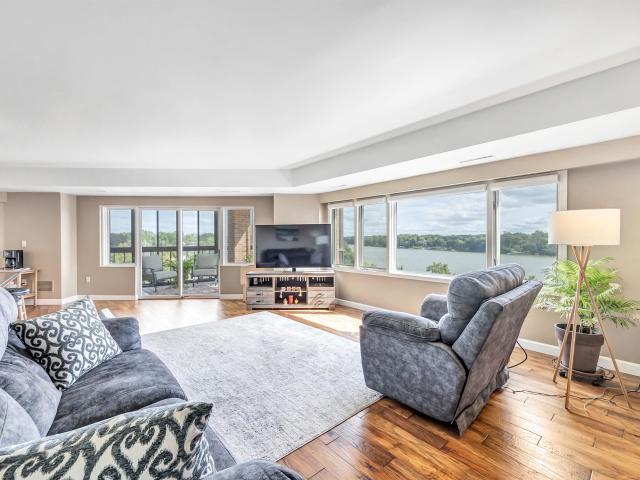 Condo for sale in De Pere, Brown County