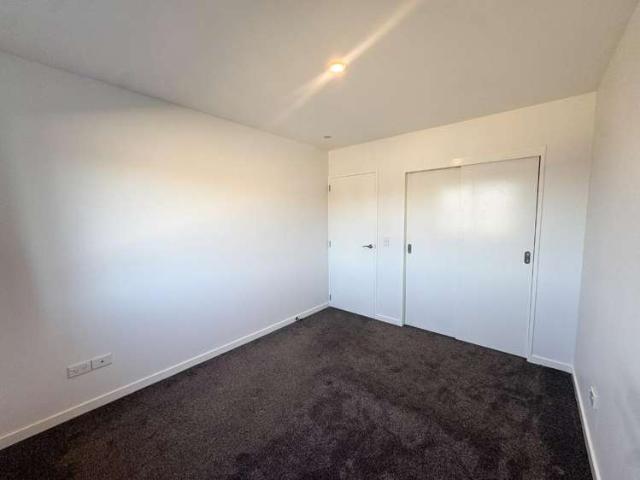 Apartment for rent in Heathcote, Canterbury