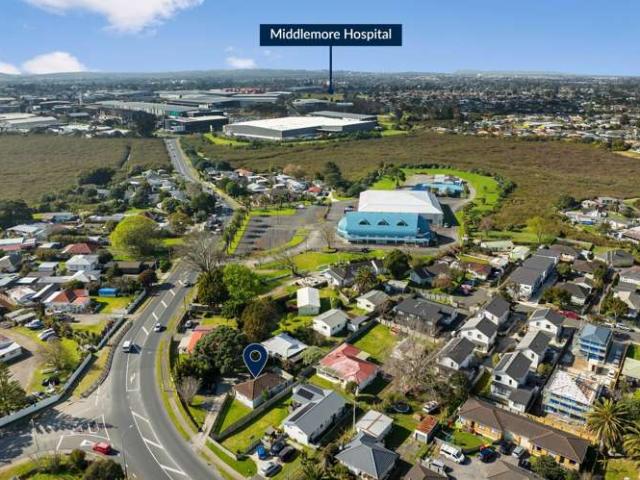 House for sale in Owhata, Oroua County