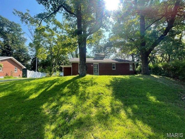 House for sale in Highland, Illinois