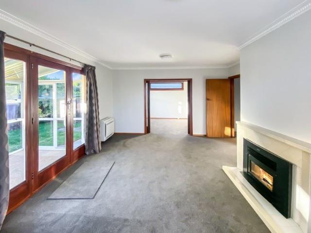 House for rent in Saint Albans, Canterbury