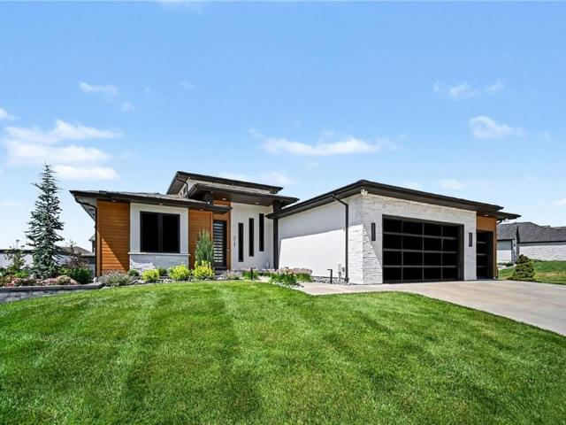 House for sale in Riverside, Missouri